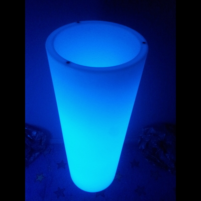 Macetero Cilíndrico LED