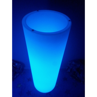 Macetero Cilíndrico LED