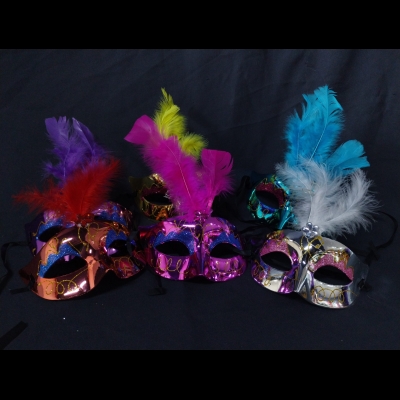 ANTIFAZ CHARLOTTE PLUMA