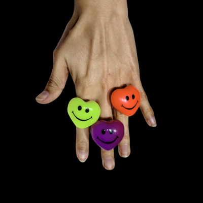 ANILLO SILICONA EMOJI CORAZON LED