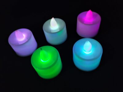 VELITA BLANCA LUZ COLORES 3CM