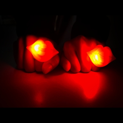 ANILLO SILICONA BESO LED