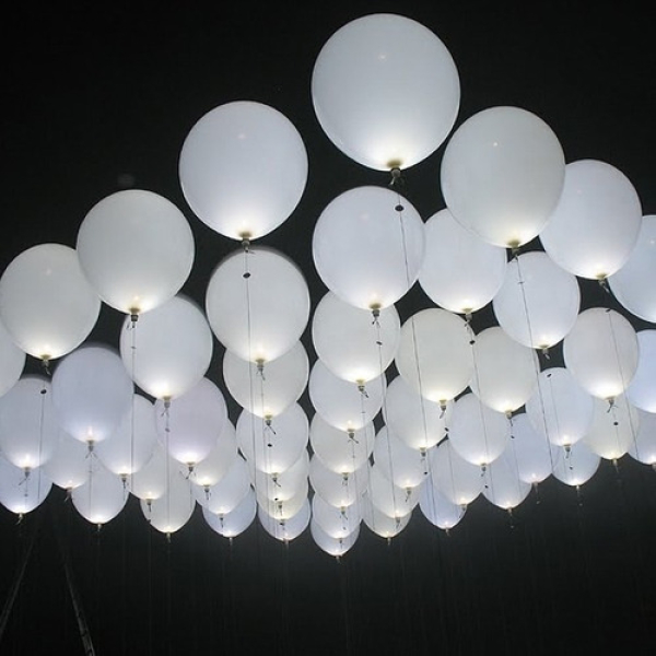 GLOBOS BLANCOS X50 10"