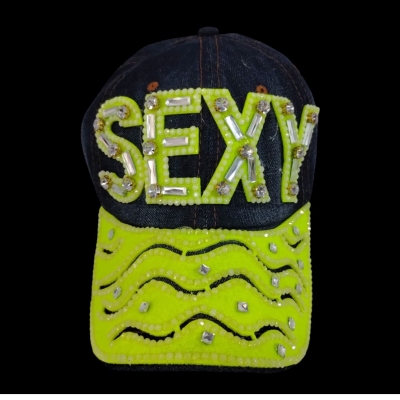 GORRA TACHAS JEAN FLUO