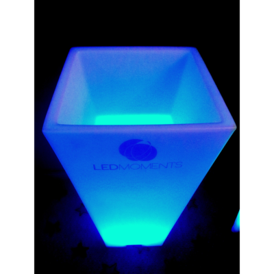 Macetero Cúbico Pequeño LED