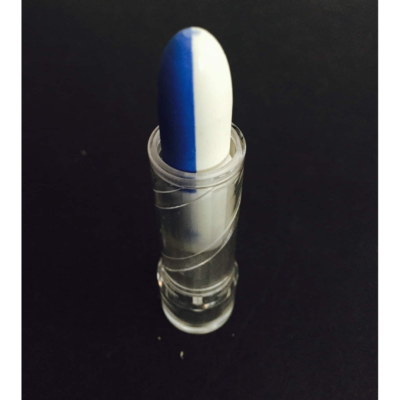 LABIAL CELESTE Y BLANCO