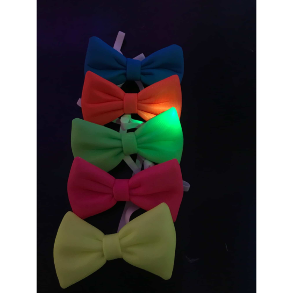 MOÑO FLUO LED