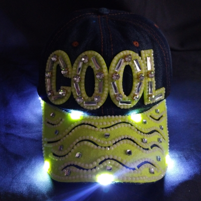 GORRA JEAN FLUO LED